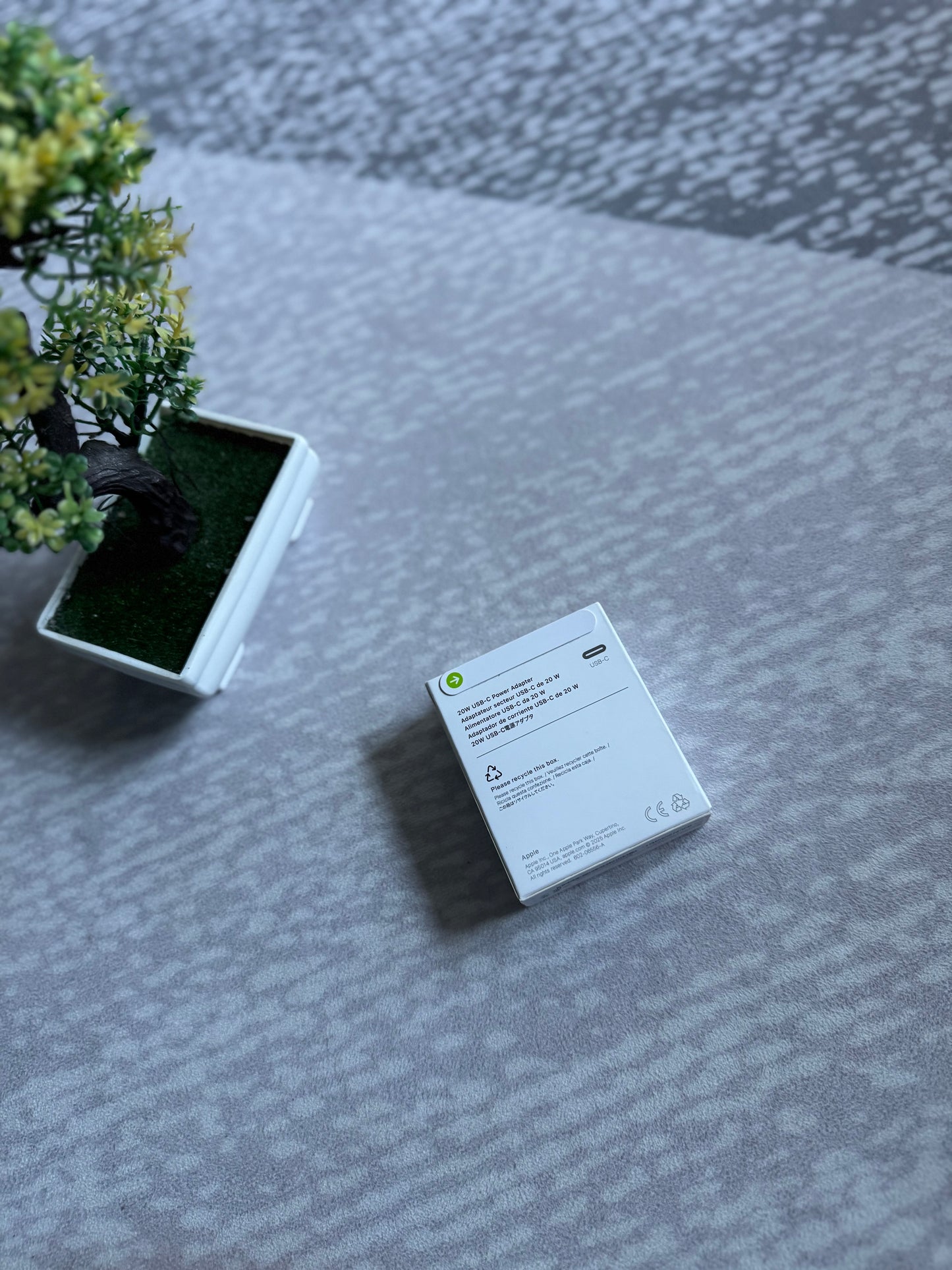 Адаптер 20W apple